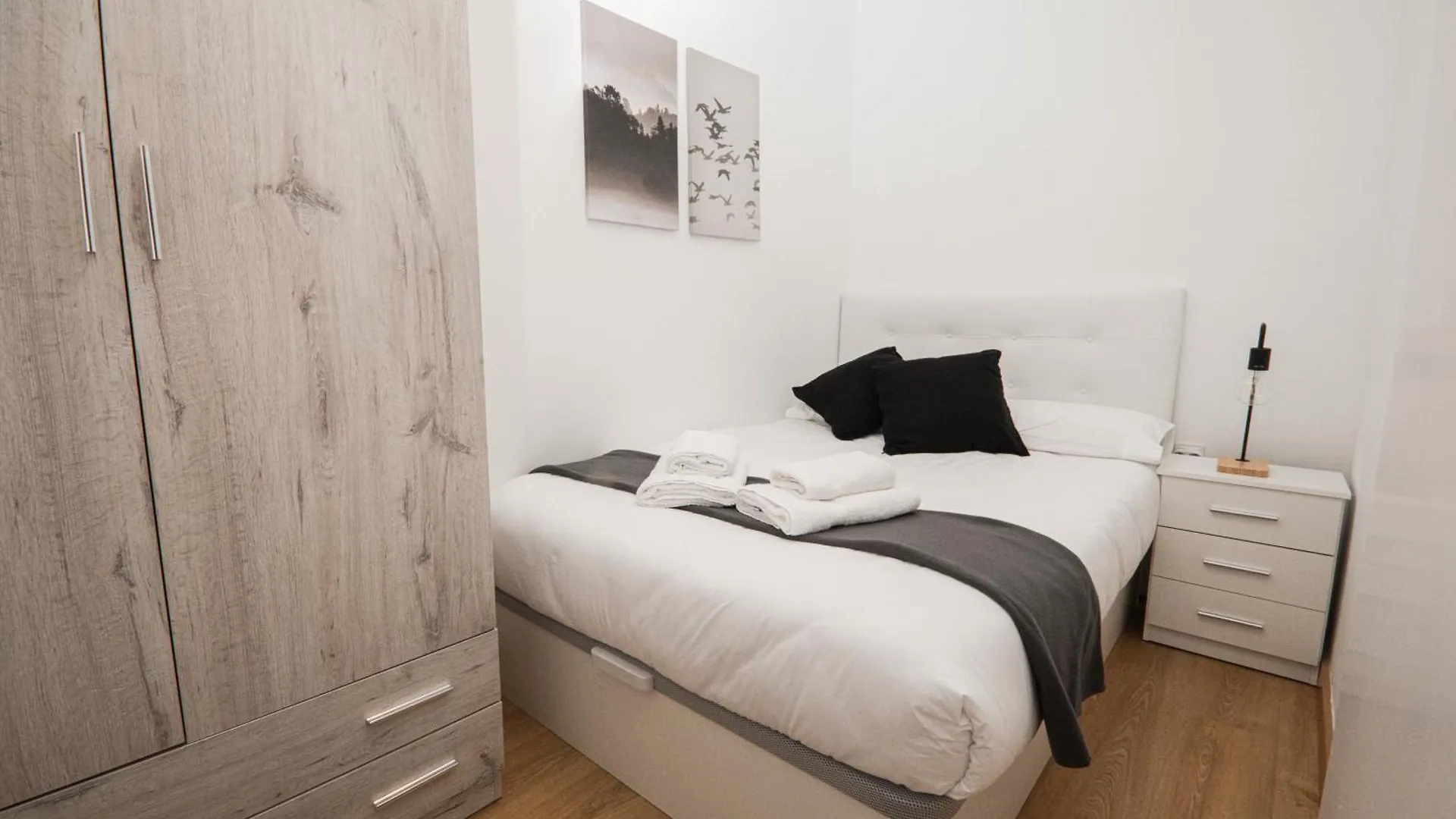 Apartment Casa A Pasos De Las Ramblas Barcelona Spain